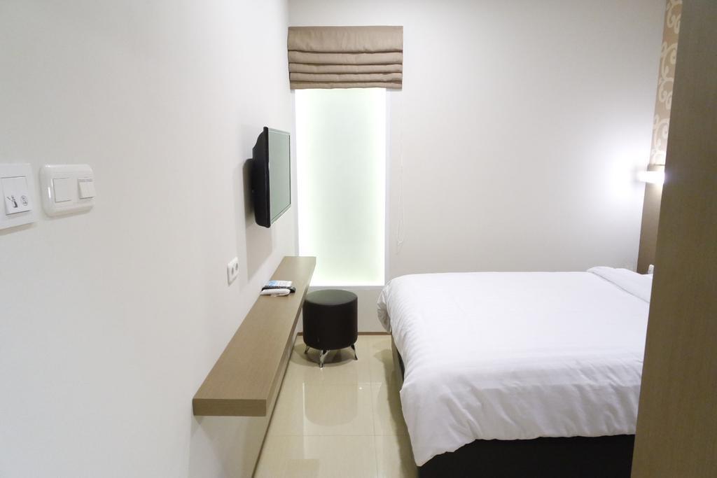 Yokotel Hotel Бандунг Стая снимка